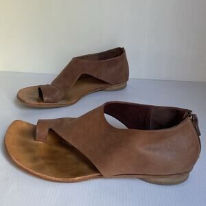 Walk Handmade Brown Leather Sandals Women’s Size 37 US 7